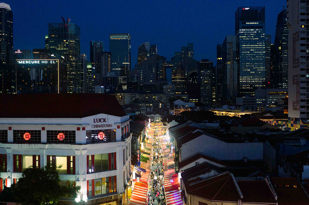 Chinese New Year Vibes in Chinatown After Dark 